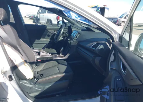 2019 Subaru Impreza 2.0I Sport из США, поврежденный, VIN 4S3GKAM64K3615357